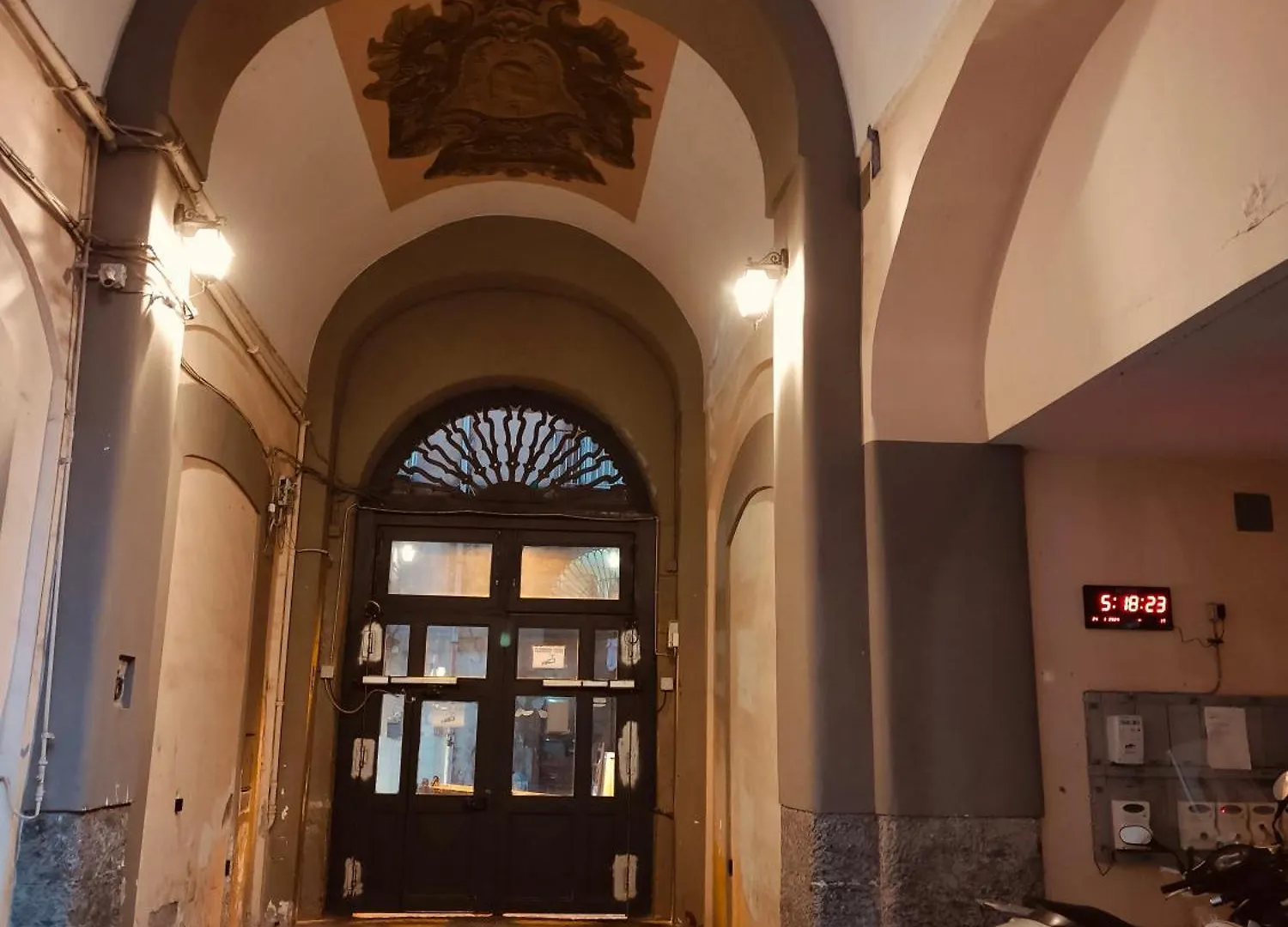 Giovy'S House - Napoli Centro Apartment